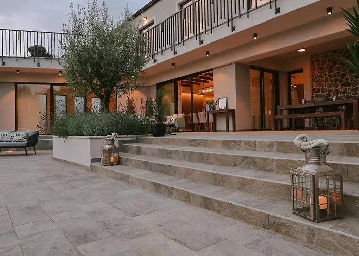 فيلة Figa I Gostinjac